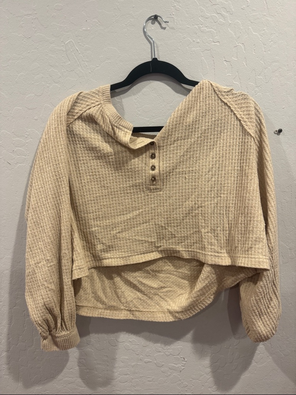 Urban Outfitters Beige Cropped Waffle Henley Sweatshirt